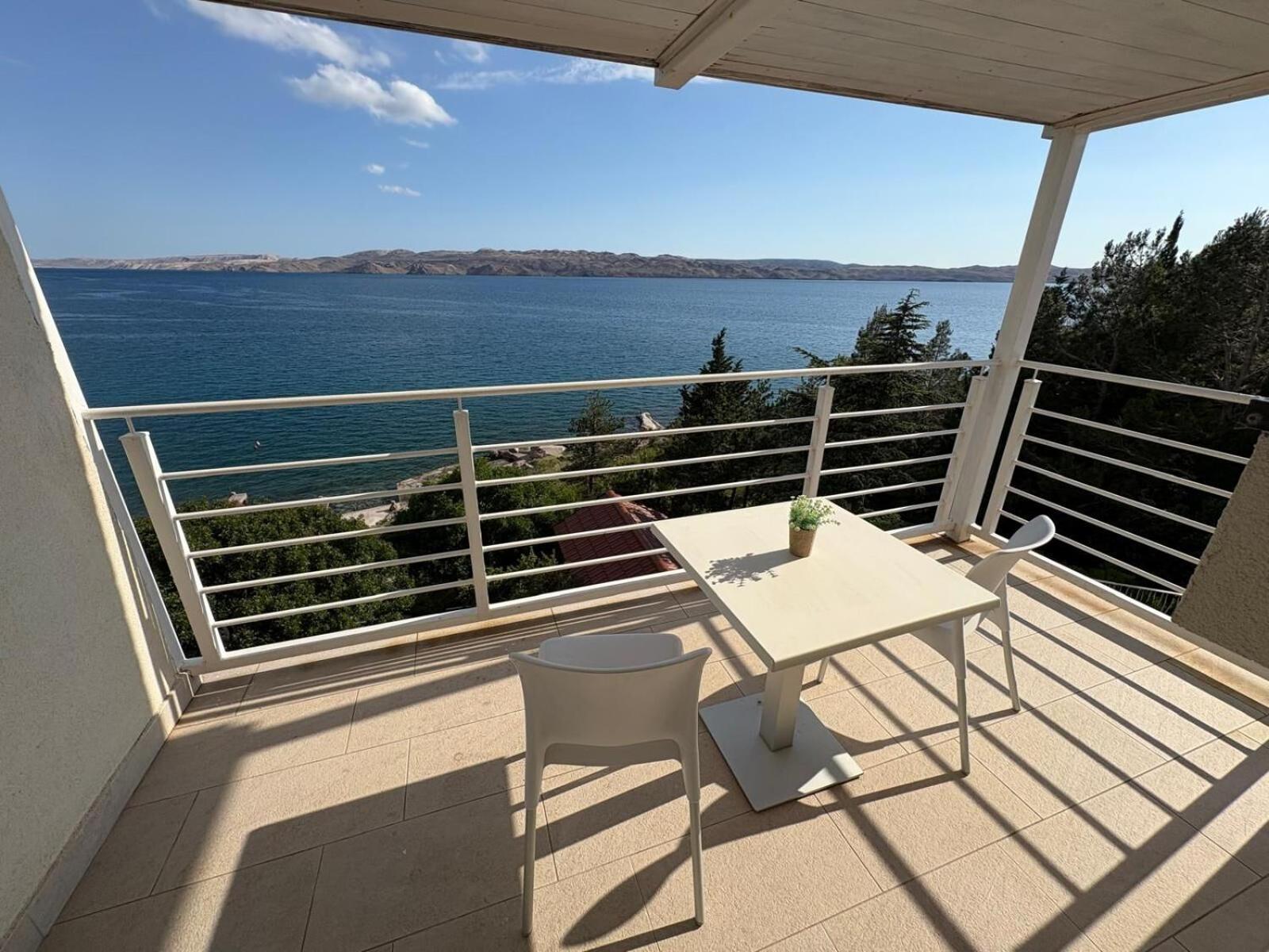 Apartments Neno - 20 M From Beach ريباريكا المظهر الخارجي الصورة
